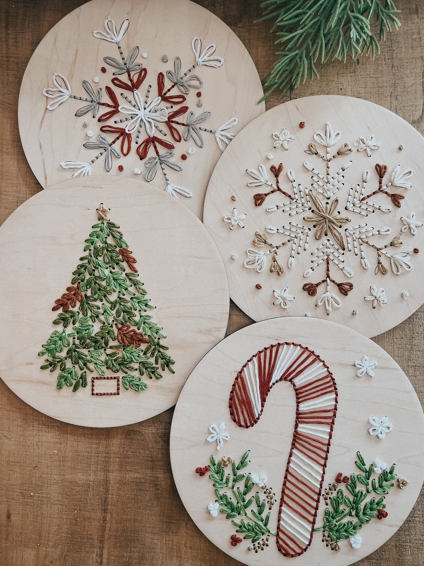 Candy Cane | Embroidery Kit