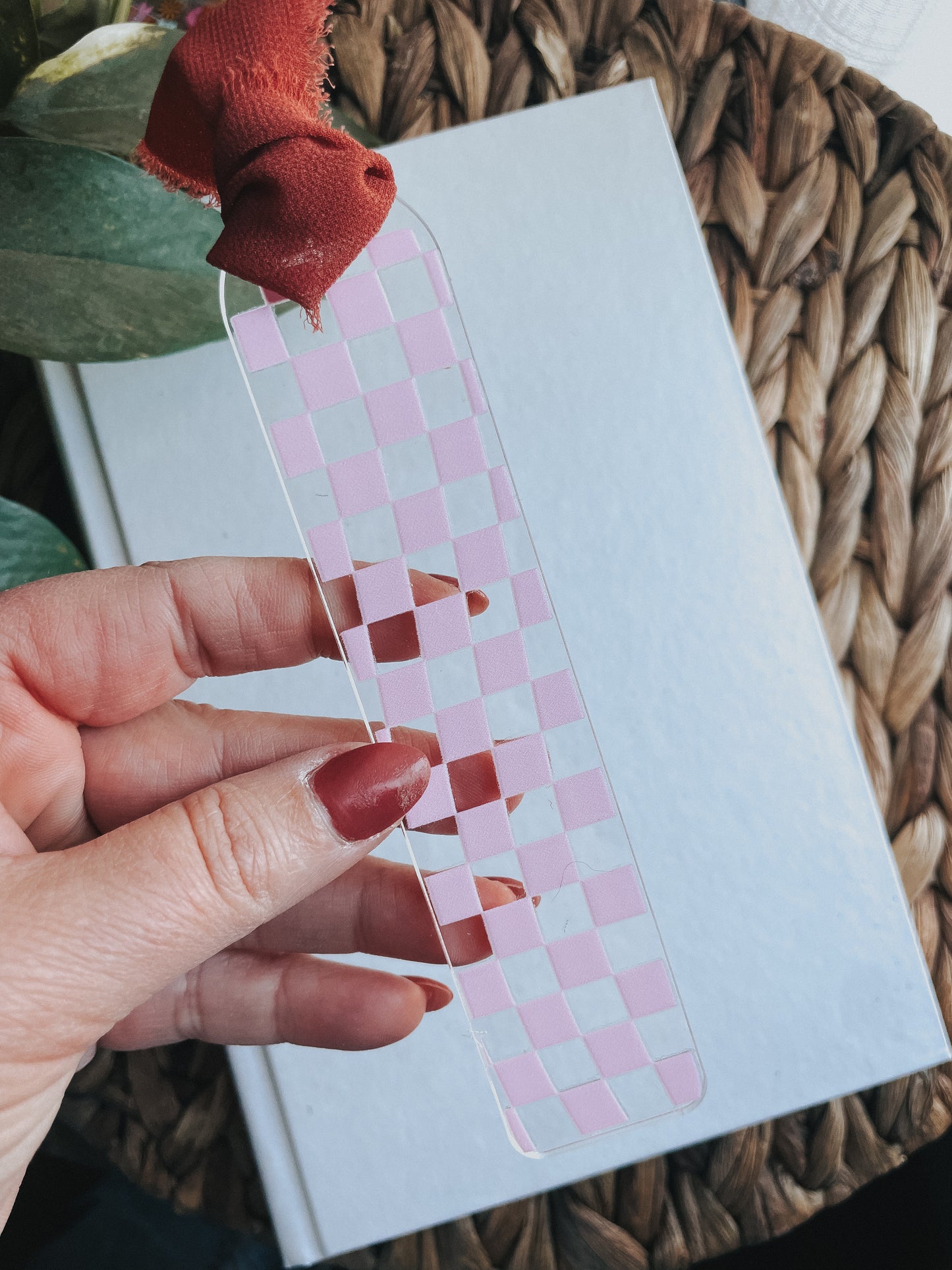 Pink Wavy Check Bookmark | Acrylic